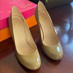 Kate Spade Karolina Glossy Beige Heels 8.5